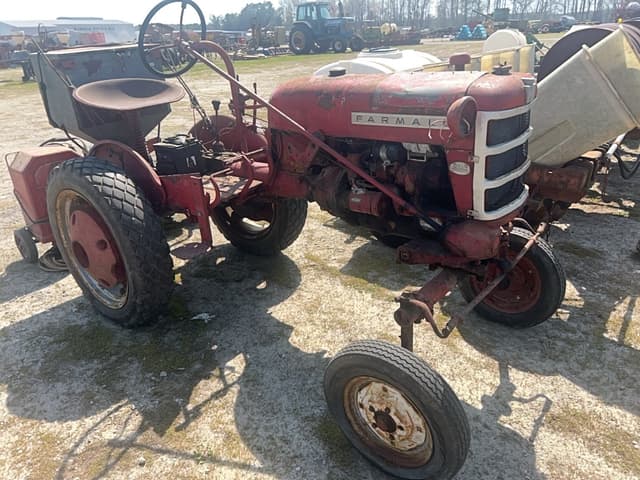 Image of Farmall Cub equipment image 1