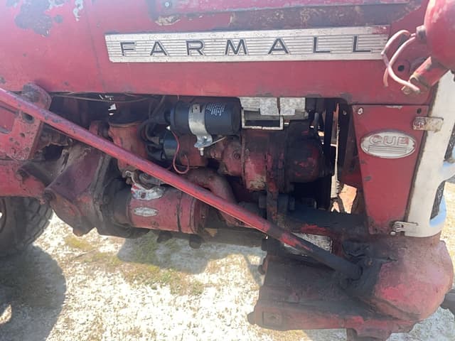 Image of Farmall Cub equipment image 2