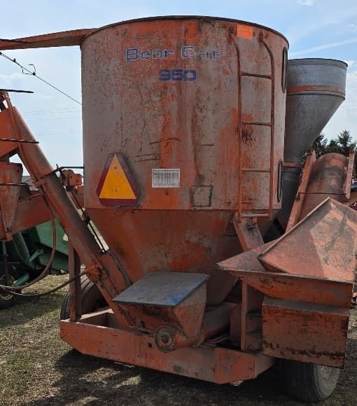 Image of Bear Cat 950 equipment image 3