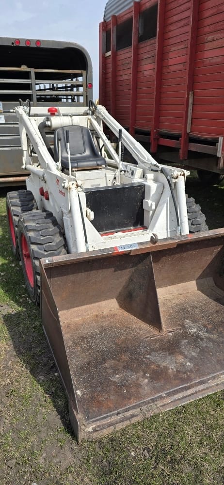 Bobcat 610 Equipment Image0