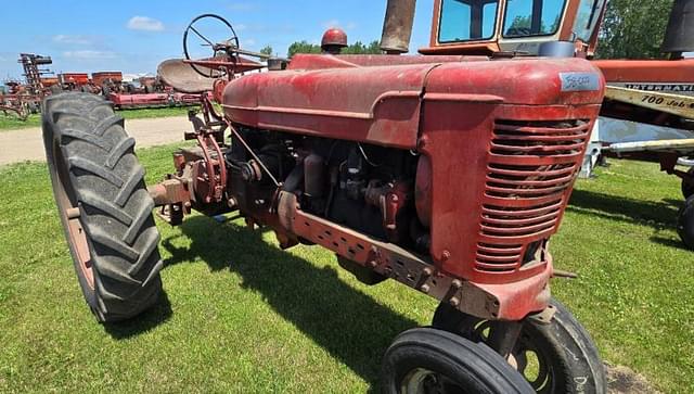 Image of Farmall M equipment image 4