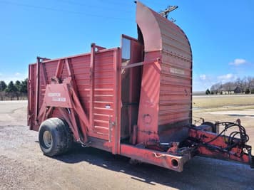 Main image Hesston Stakhand 30