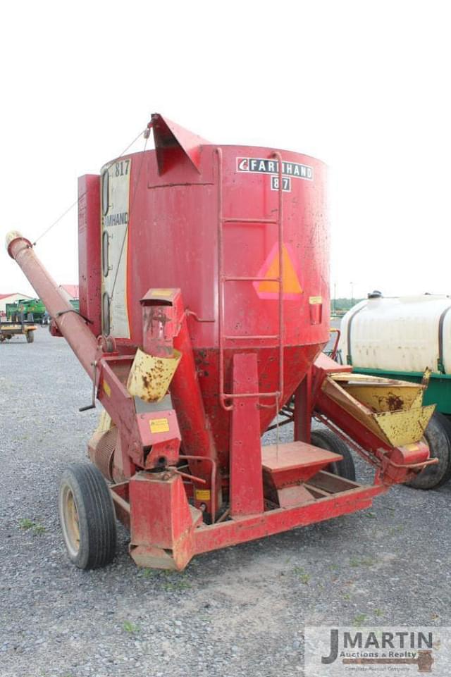 Image of Farmhand 817 equipment image 3