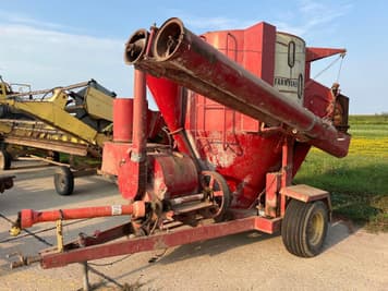 Main image Farmhand 835