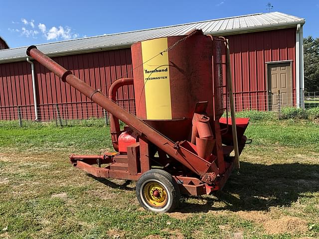 Image of Farmhand FeedMaster equipment image 1