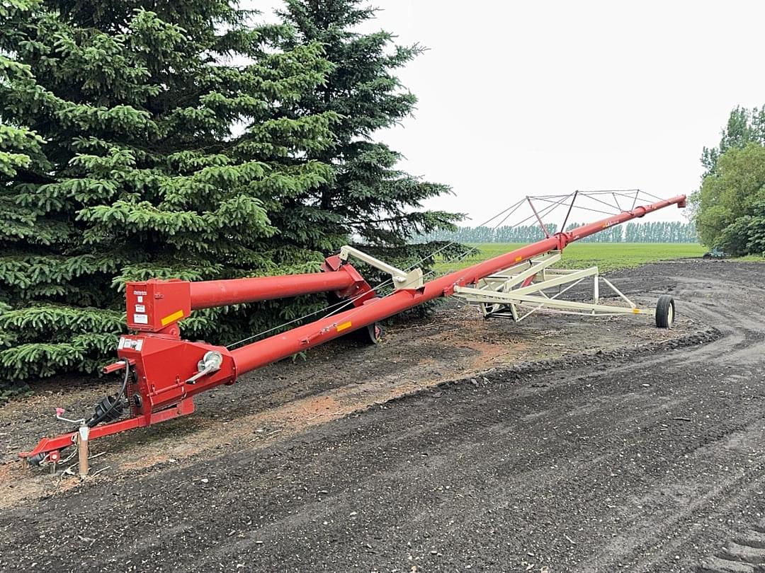 Image of Farm King 1070 Primary image