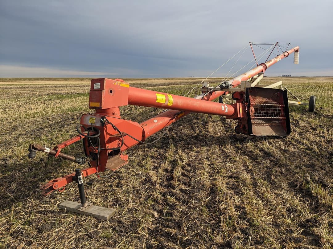 Image of Farm King 1070 Primary image