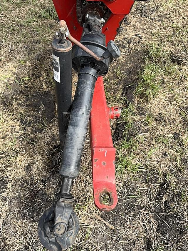 Image of Farm King 1370 equipment image 2