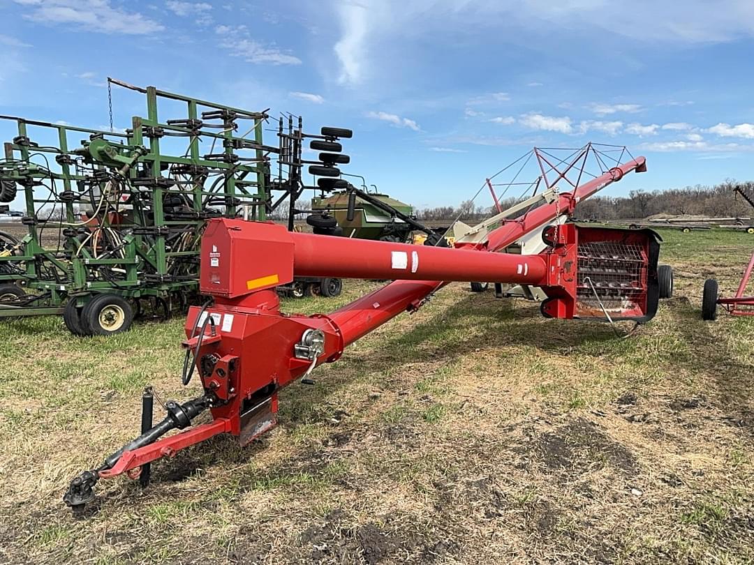 Image of Farm King 1370 Primary image