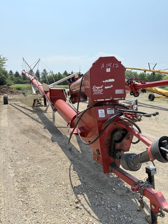 Image of Farm King 1385 equipment image 1