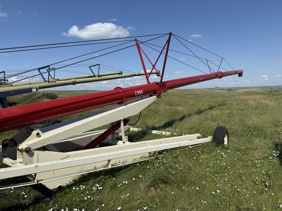 Farm King 1385 Equipment Image0