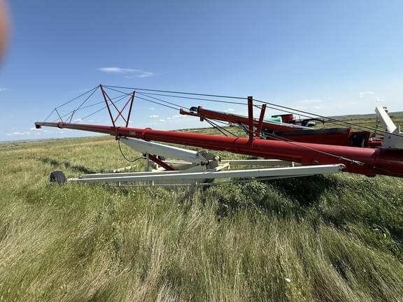Image of Farm King 1385 equipment image 4