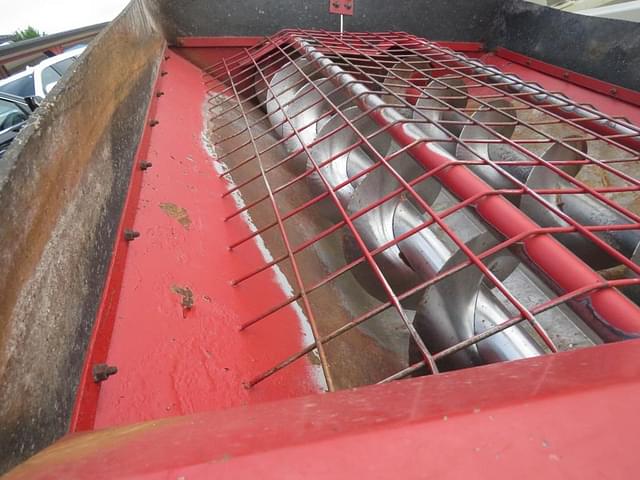 Image of Farm King 1395 equipment image 3