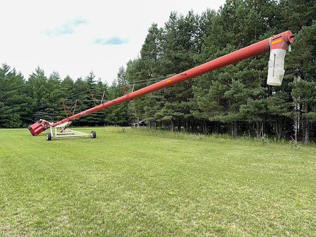 Image of Farm King 1395 equipment image 2