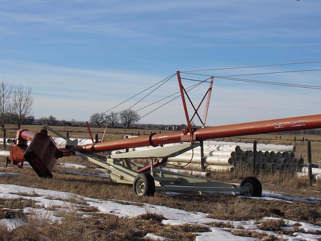 Image of Farm King 1395 equipment image 3