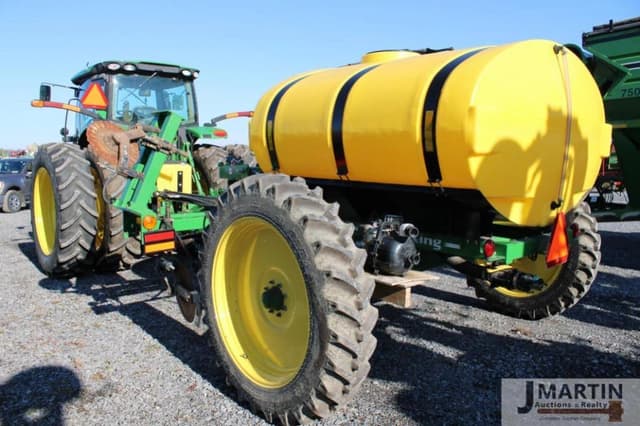 Image of Farm King 1410 equipment image 3