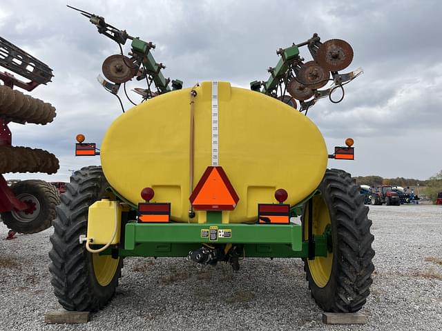 Image of Farm King 1460 equipment image 3