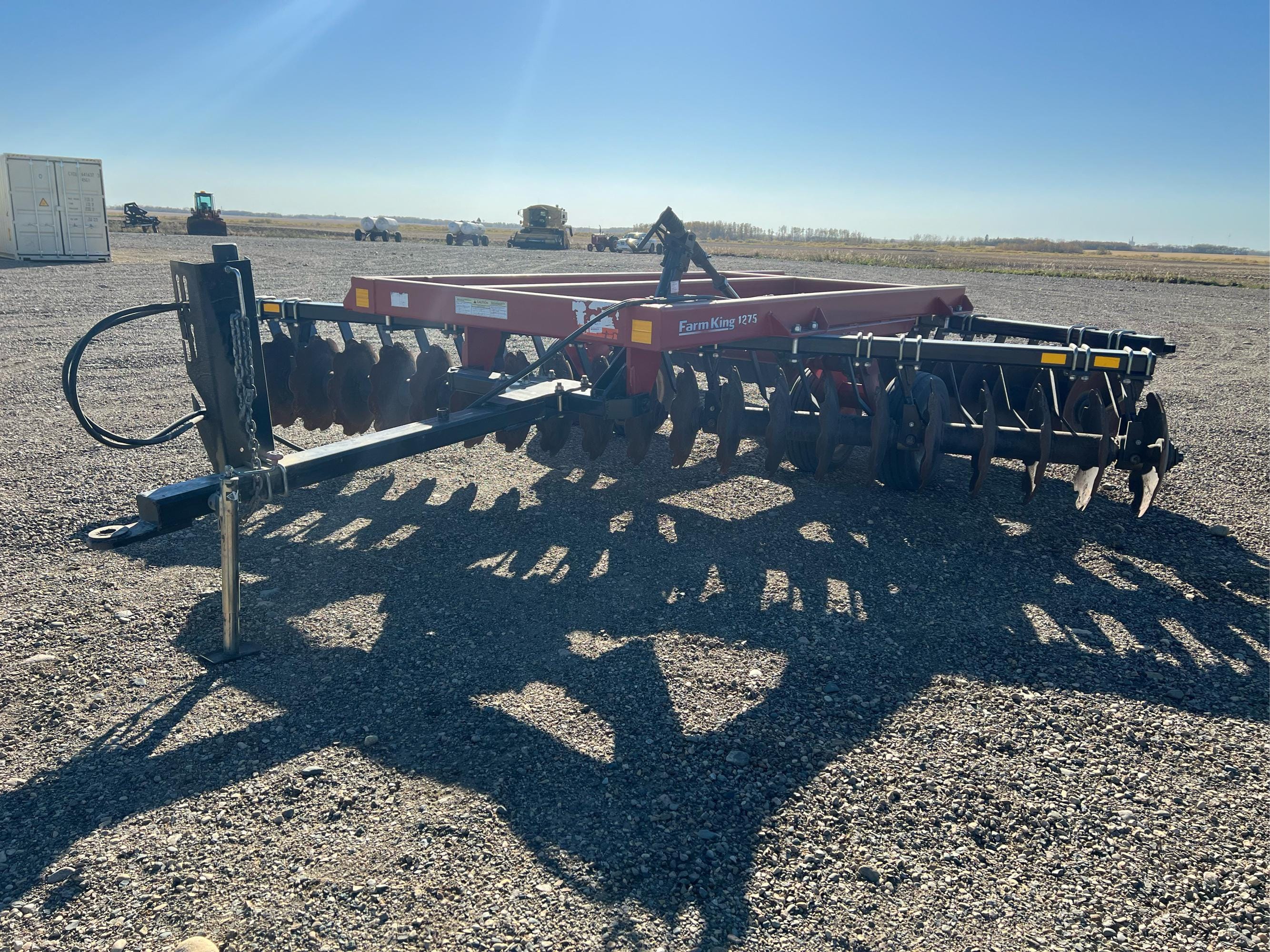 Main image Farm King 1275