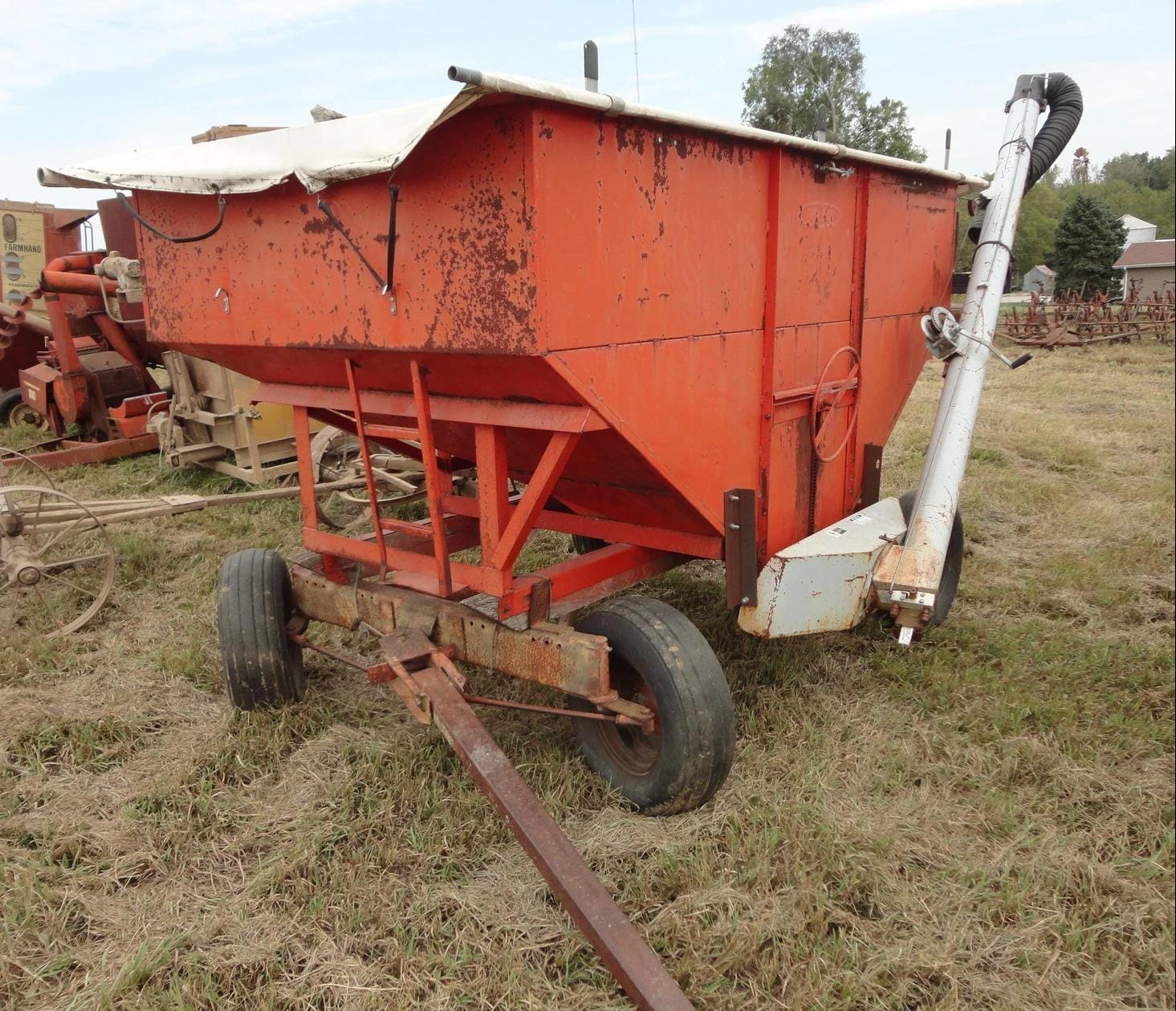 Farm King 200 Equipment Image0