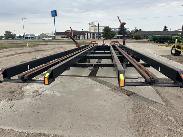 Image of Farm King 2450 equipment image 4