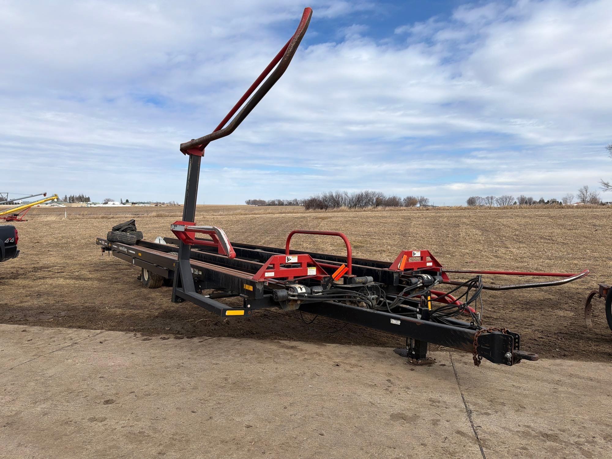 Farm King 2450 Equipment Image0