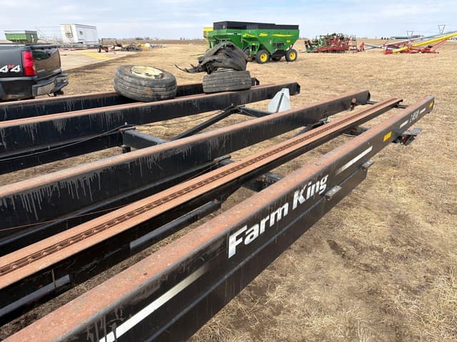 Image of Farm King 2450 equipment image 4