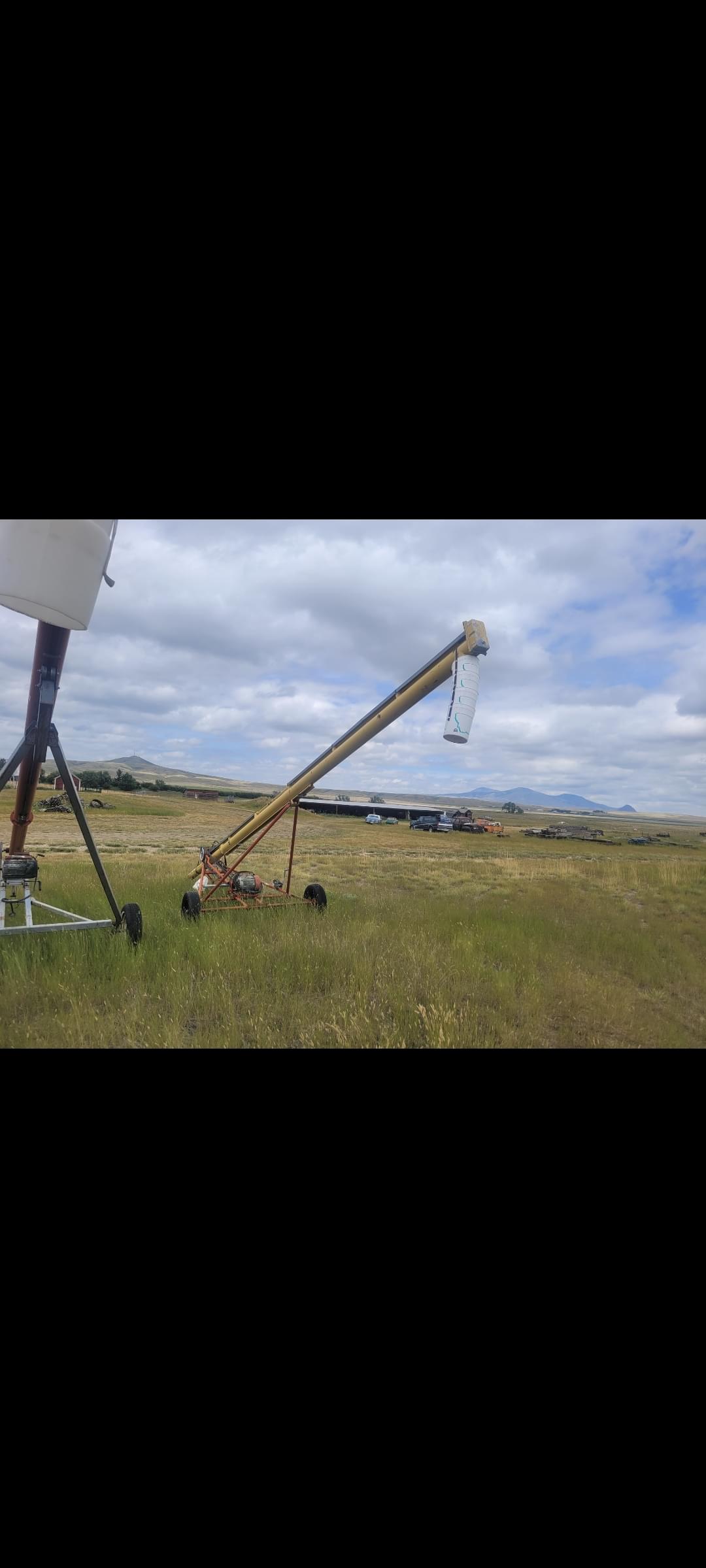 Image of Farm King 741 Primary image
