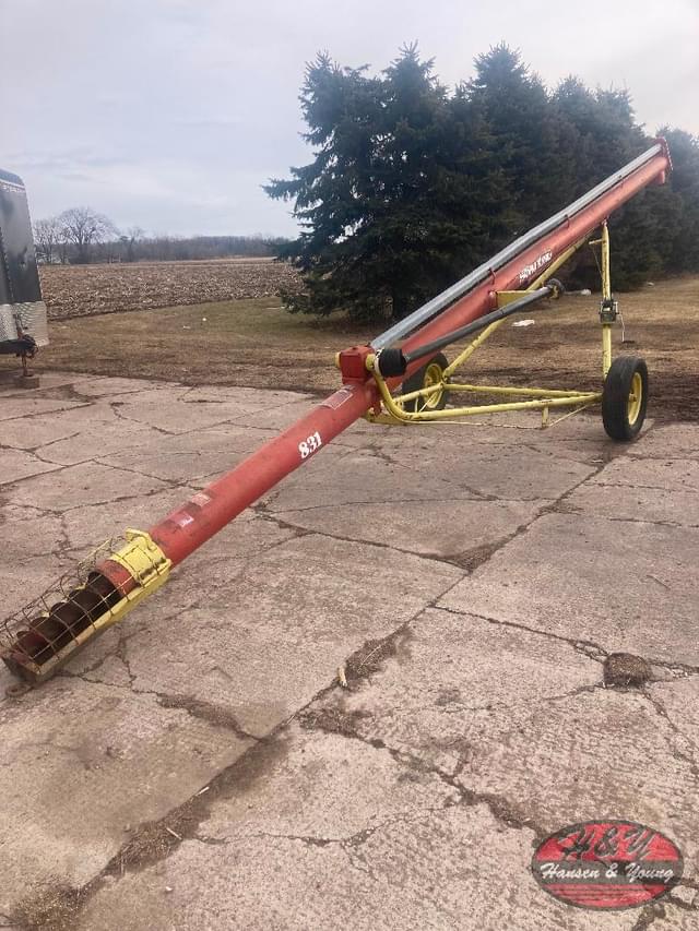 Image of Farm King 8x31 equipment image 2