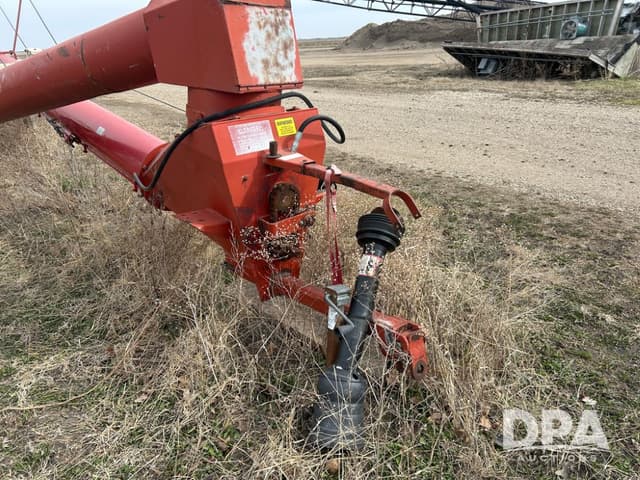 Image of Farm King 1385 equipment image 2