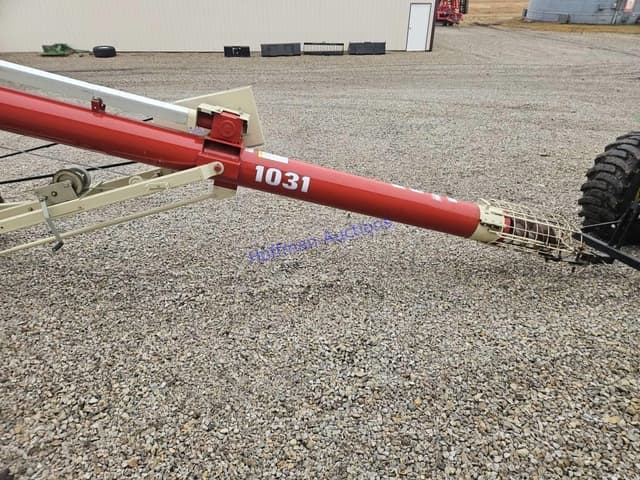 Image of Farm King 1031 equipment image 2