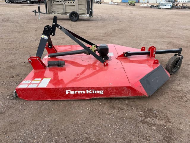 Image of Farm King 728 equipment image 4