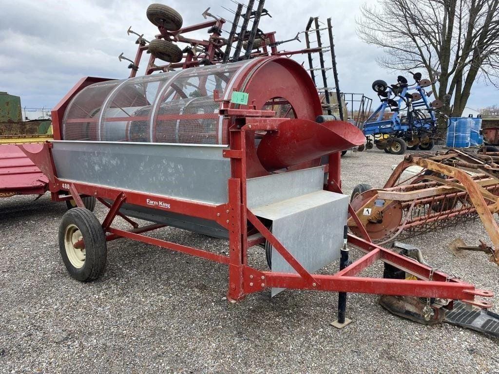 Farm King 480 Equipment Image0