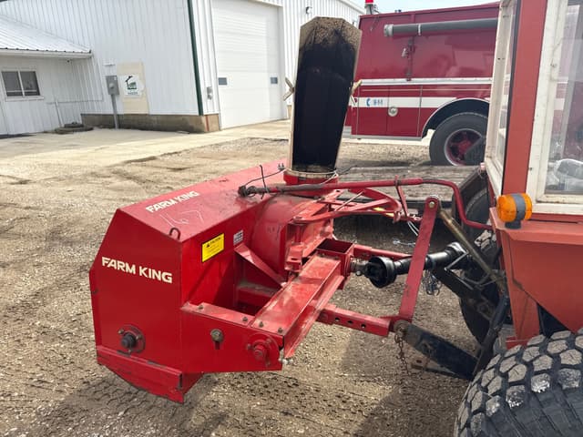 Image of Farm King 600 equipment image 2