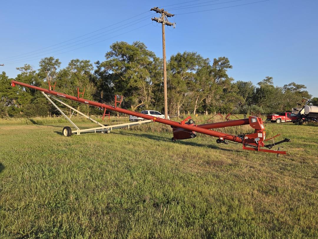 Image of Farm King 1072 Primary image