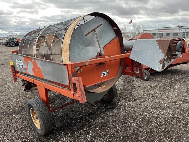 Image of Farm Master 2200 equipment image 3