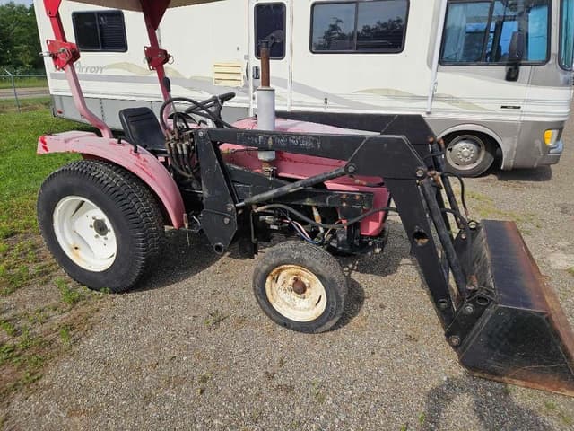 Image of Farm Pro 2420 equipment image 2