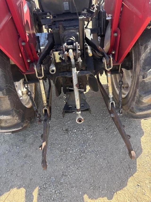 Image of Farm Pro 2430 equipment image 4