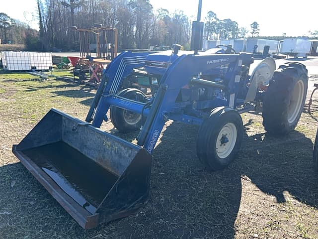 Image of Farmtrac 555 equipment image 1