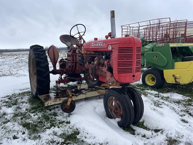 Image of Farmall Super C equipment image 1