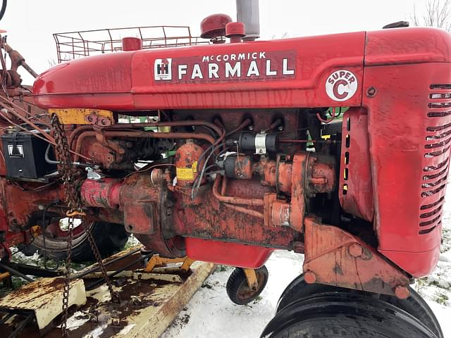 Image of Farmall Super C equipment image 3