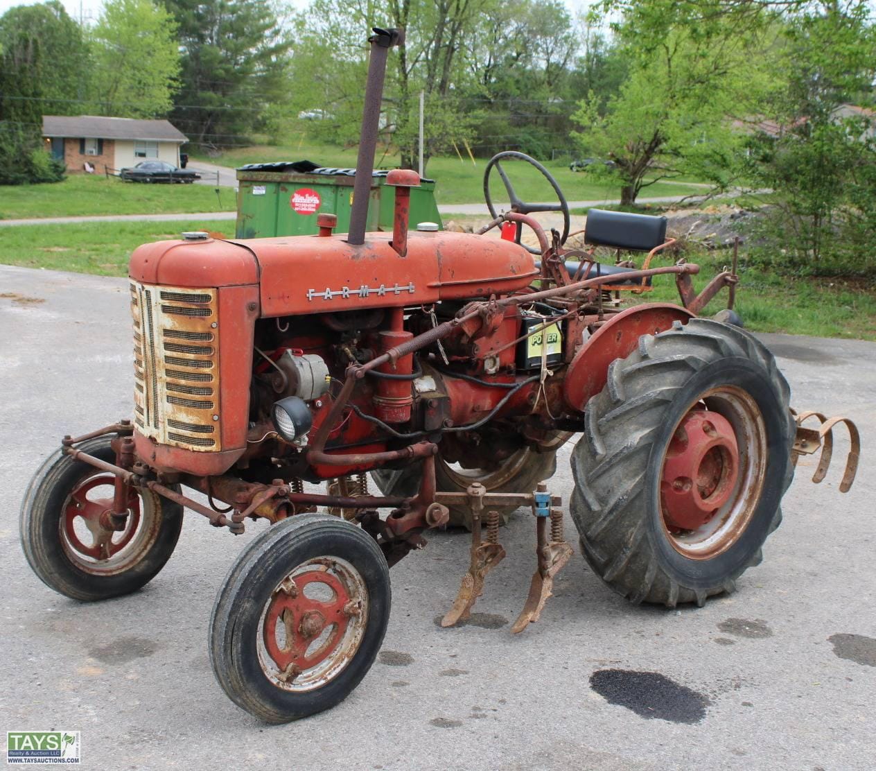 Main image Farmall 100