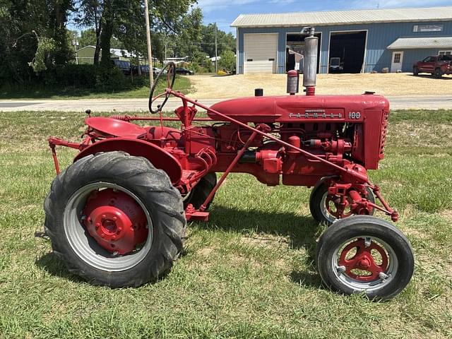 Image of Farmall 100 equipment image 4