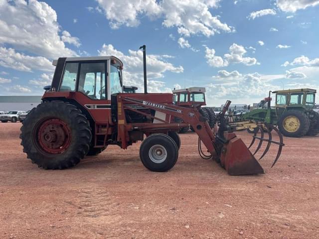 Image of International Harvester 1086 equipment image 4