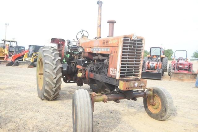 Image of International Harvester 1206 equipment image 3