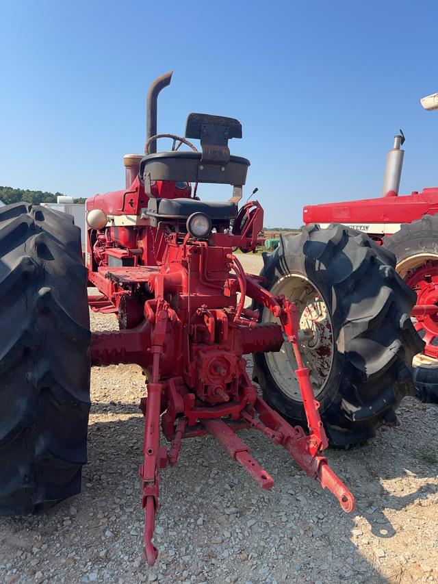 Image of International Harvester 1206 equipment image 2