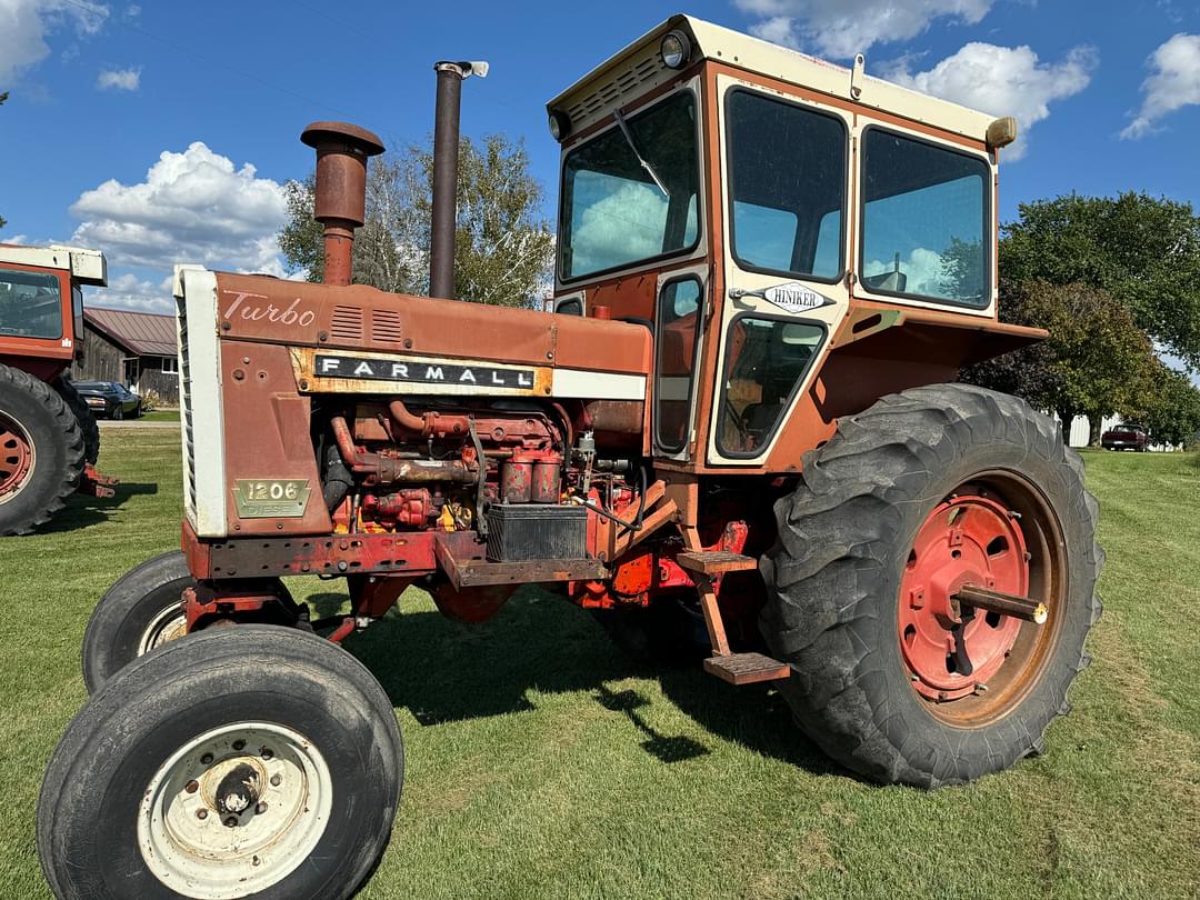 Image of International Harvester 1206 Primary image