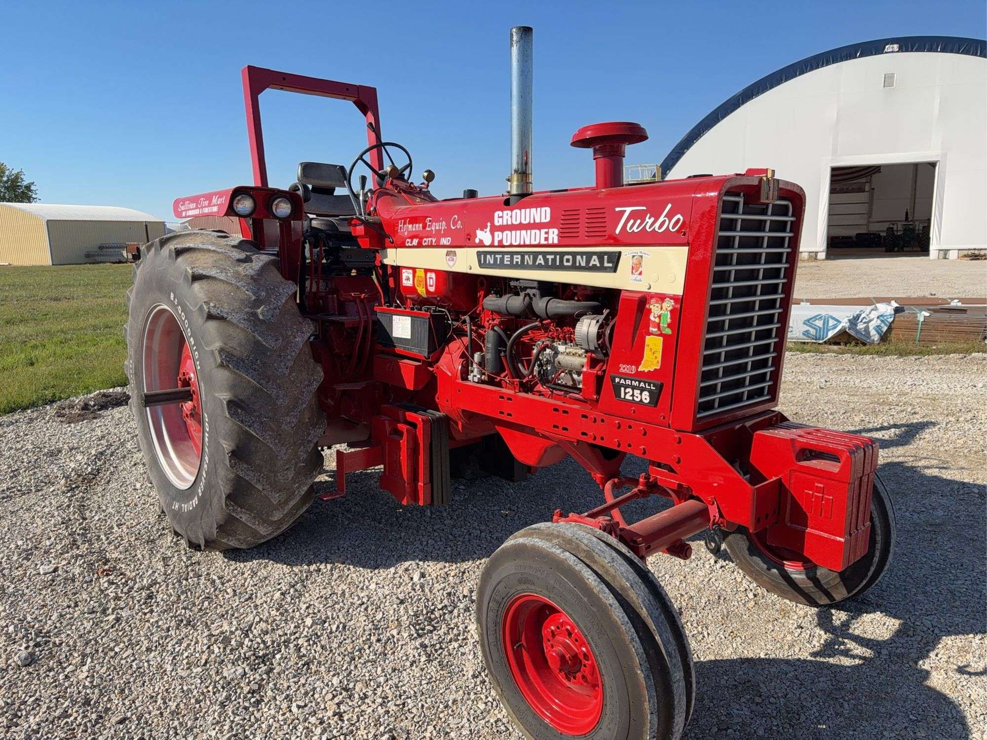 Main image International Harvester 1256