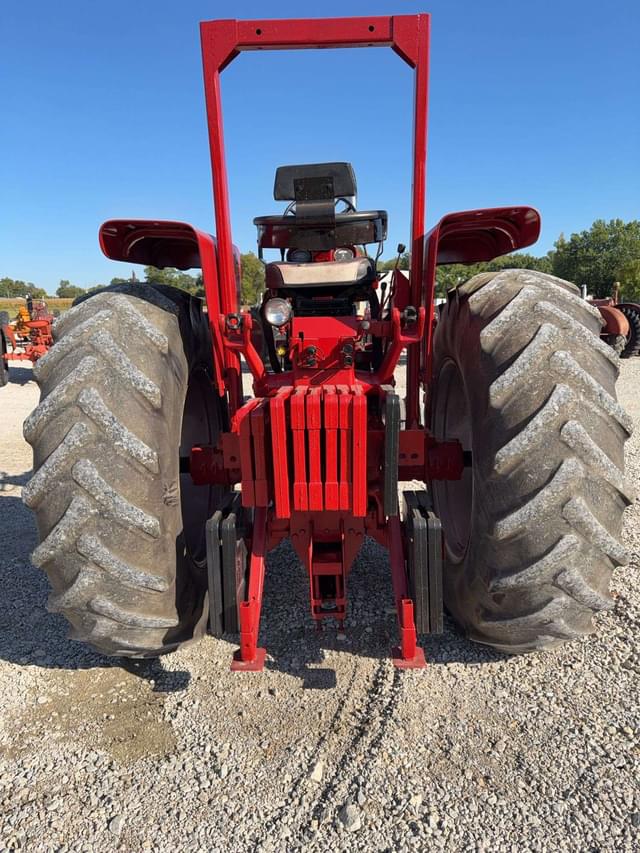Image of International Harvester 1256 equipment image 3