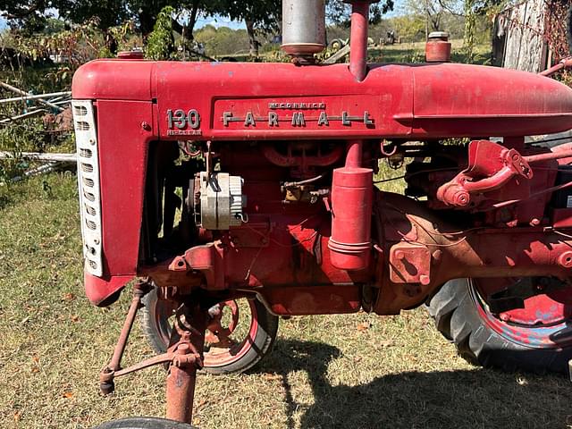 Image of Farmall 130 equipment image 1