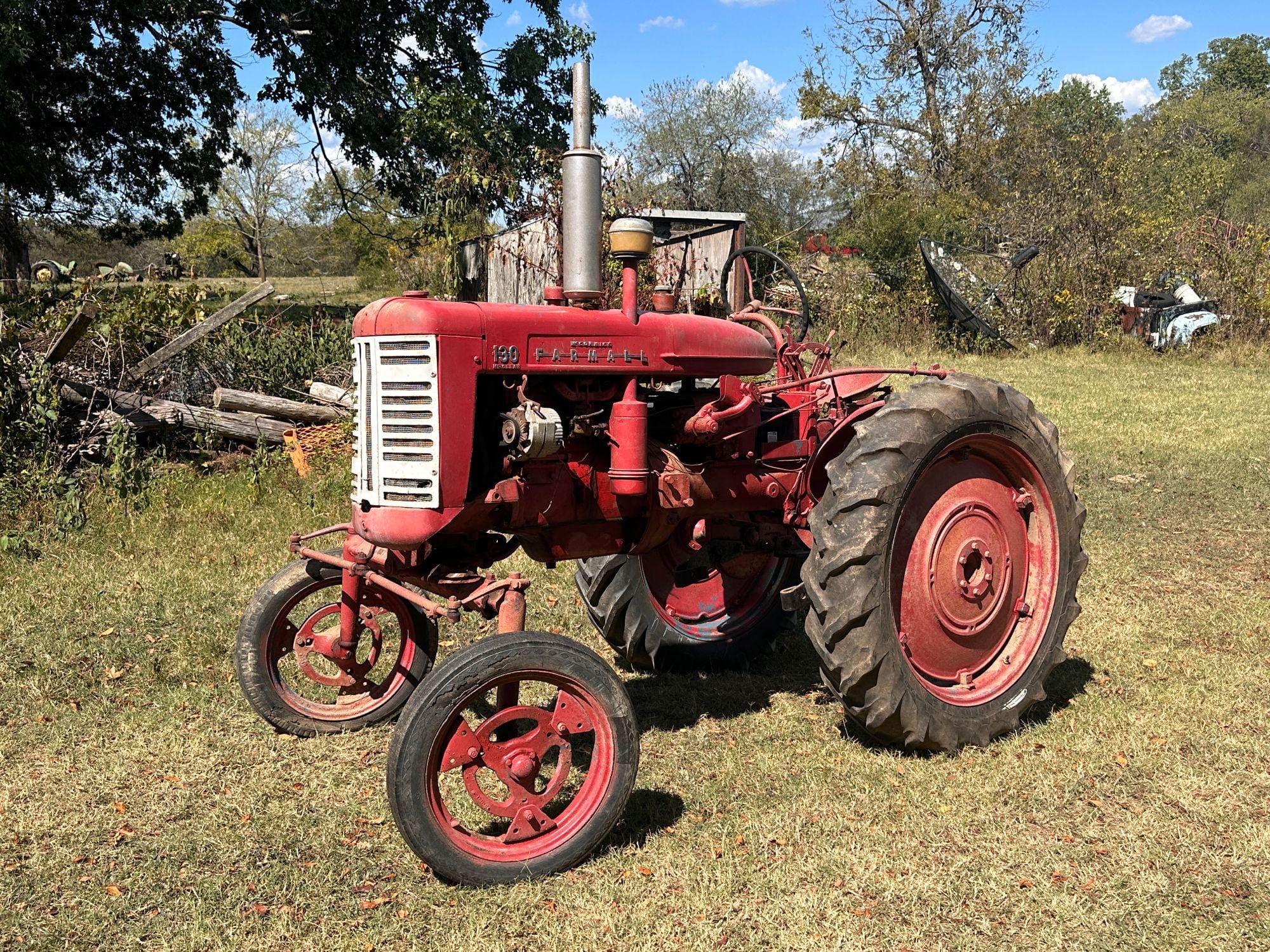 Main image Farmall 130